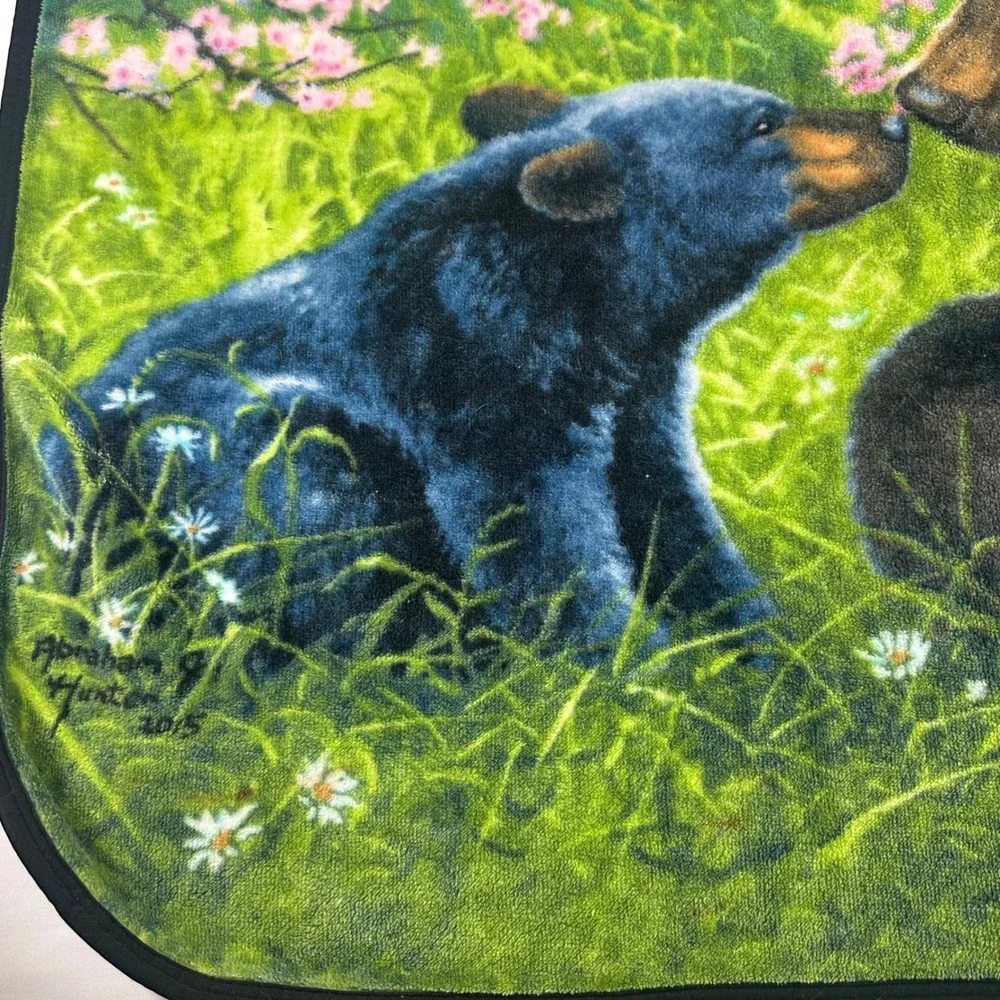 Abraham Hunter Bear Cub Mother Spring Blossom Fleece Blanket Throw‎